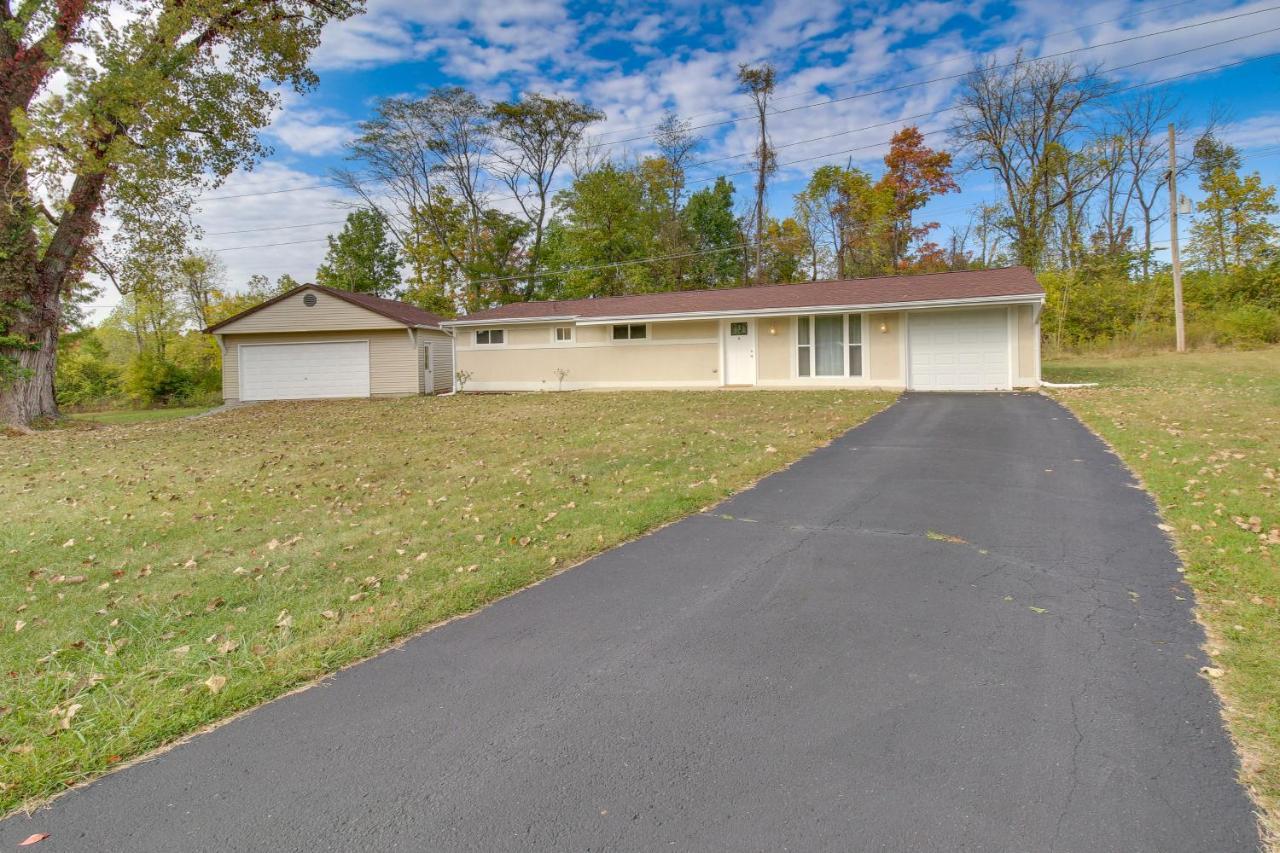 Pet-Friendly Dayton Home With Grill, Walk To Park! Exterior photo